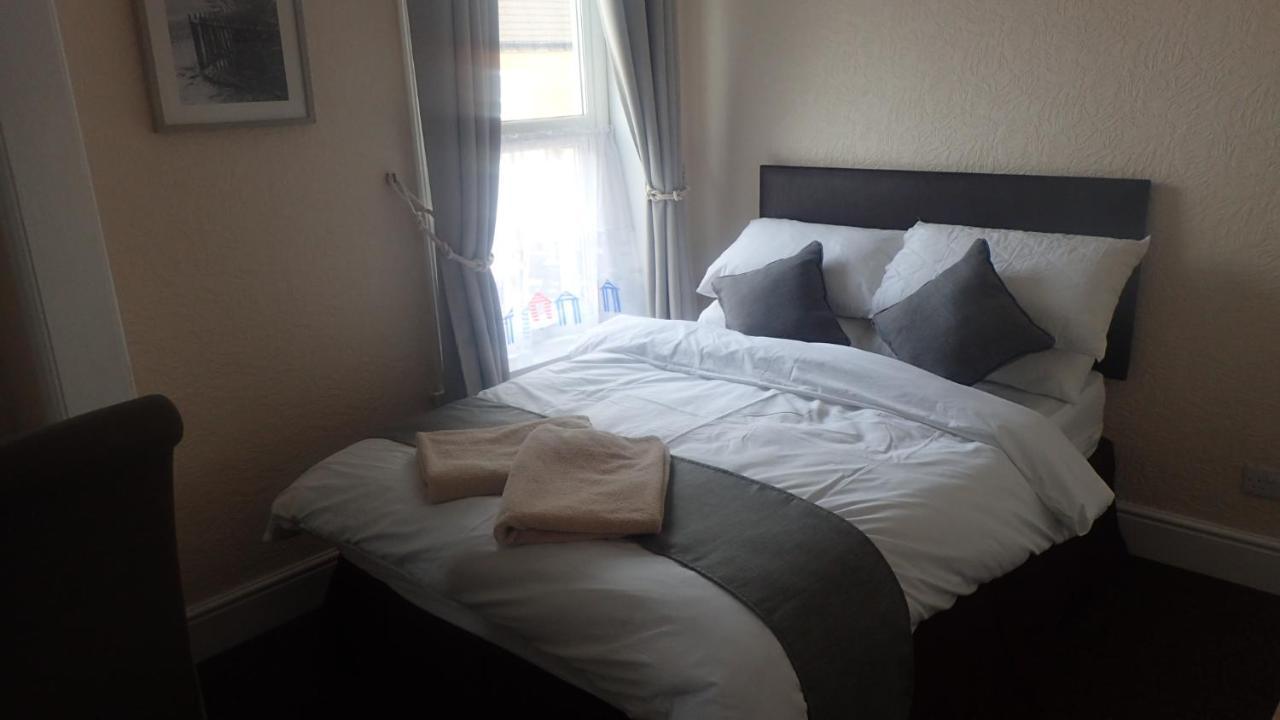 The Victoria Guest House Mablethorpe Buitenkant foto